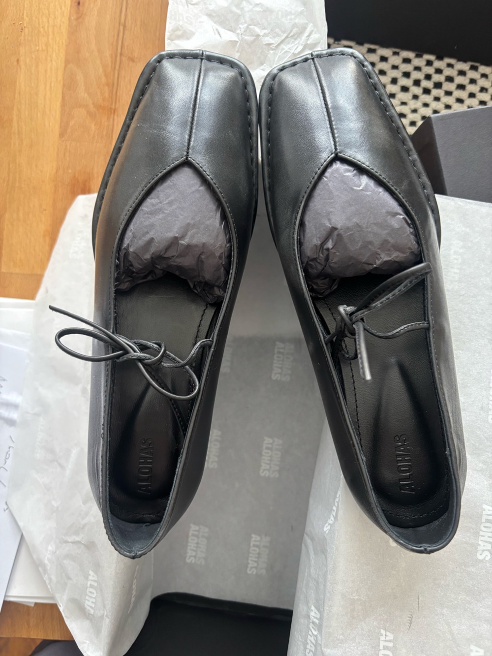 Alohas Sway Vintage Effect Black Leather Ballet Flats - 38